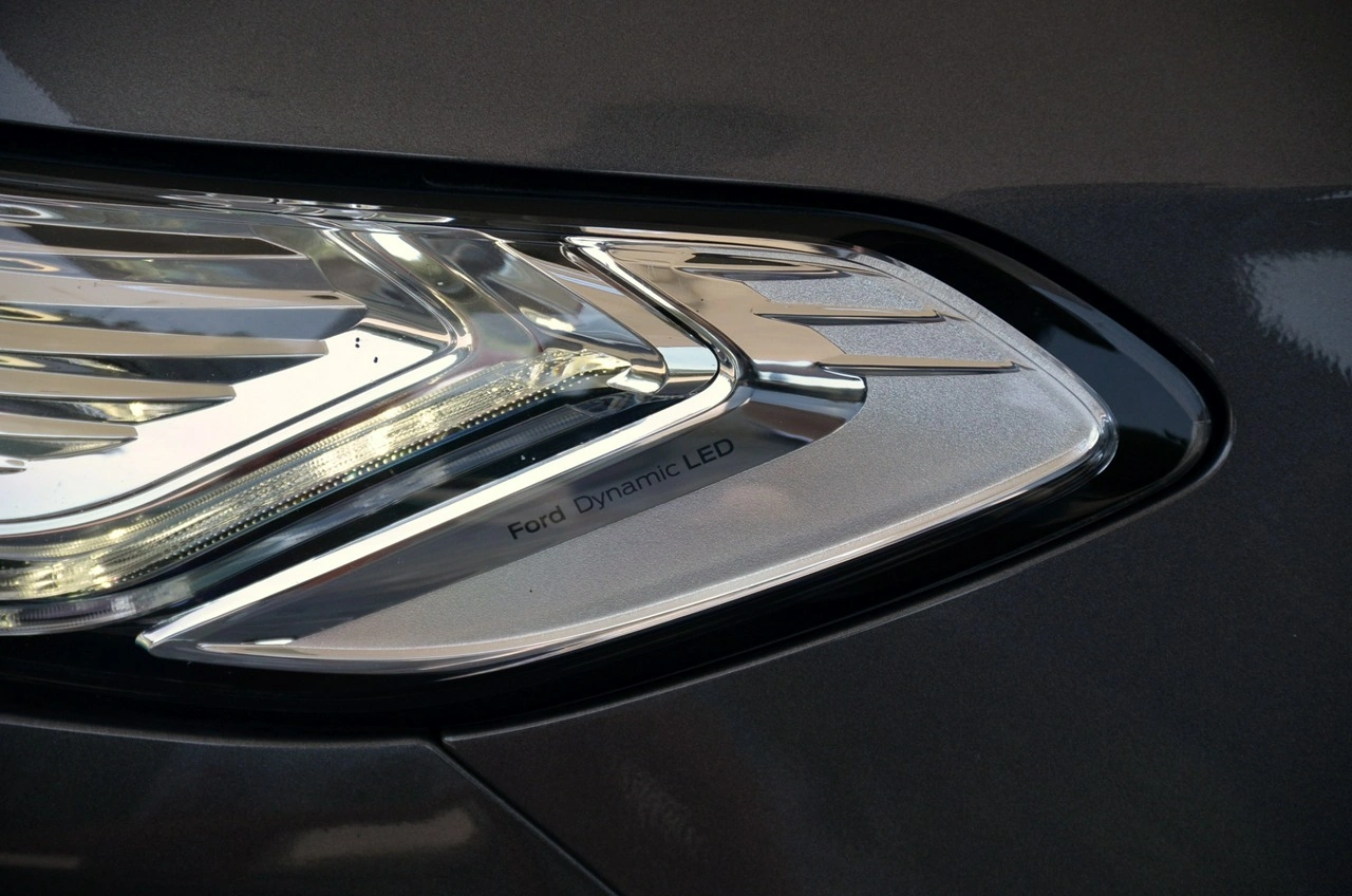 Ford Mondeo - Zdjęcie 6