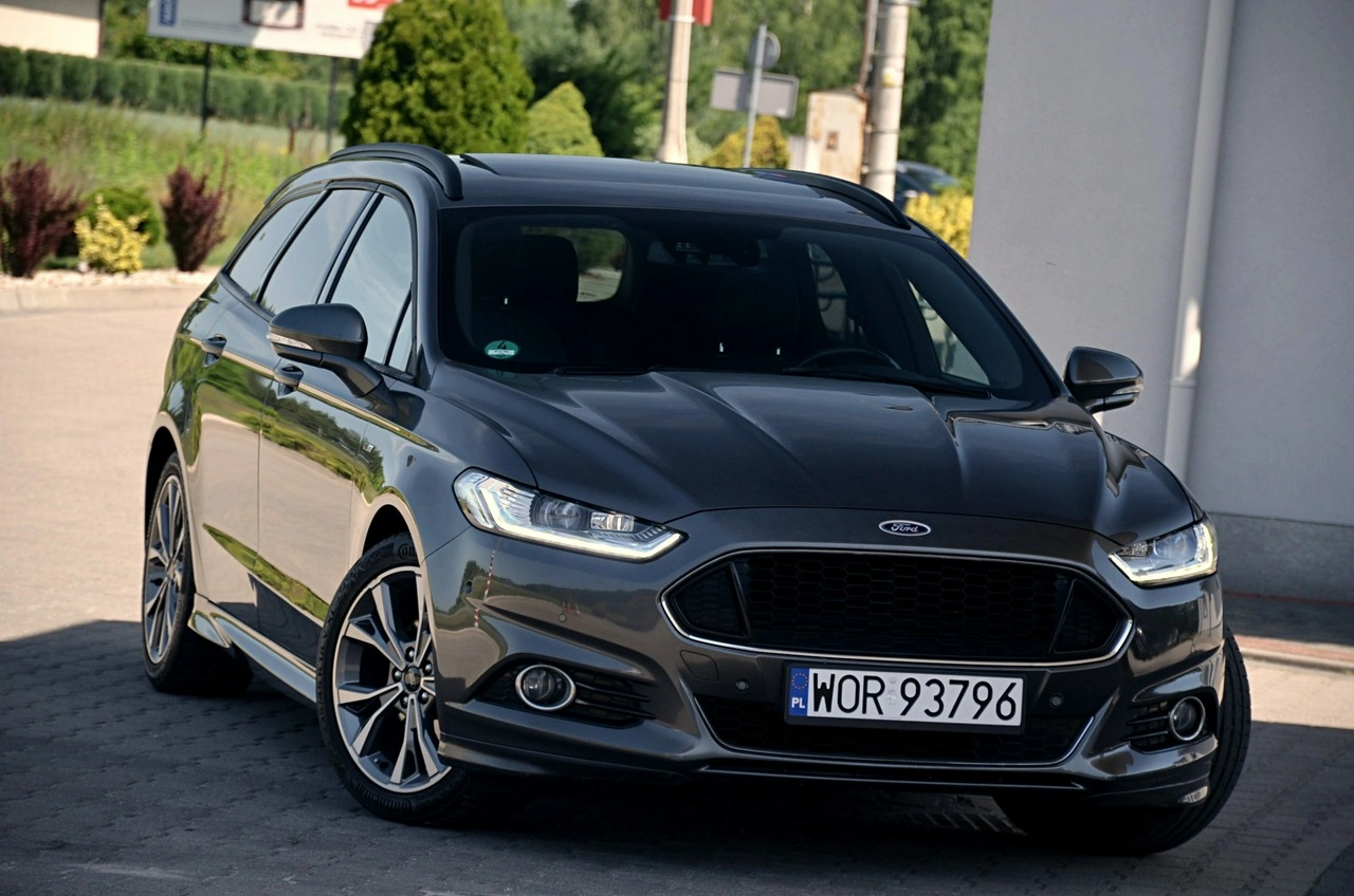 Ford Mondeo - Główne zdjęcie