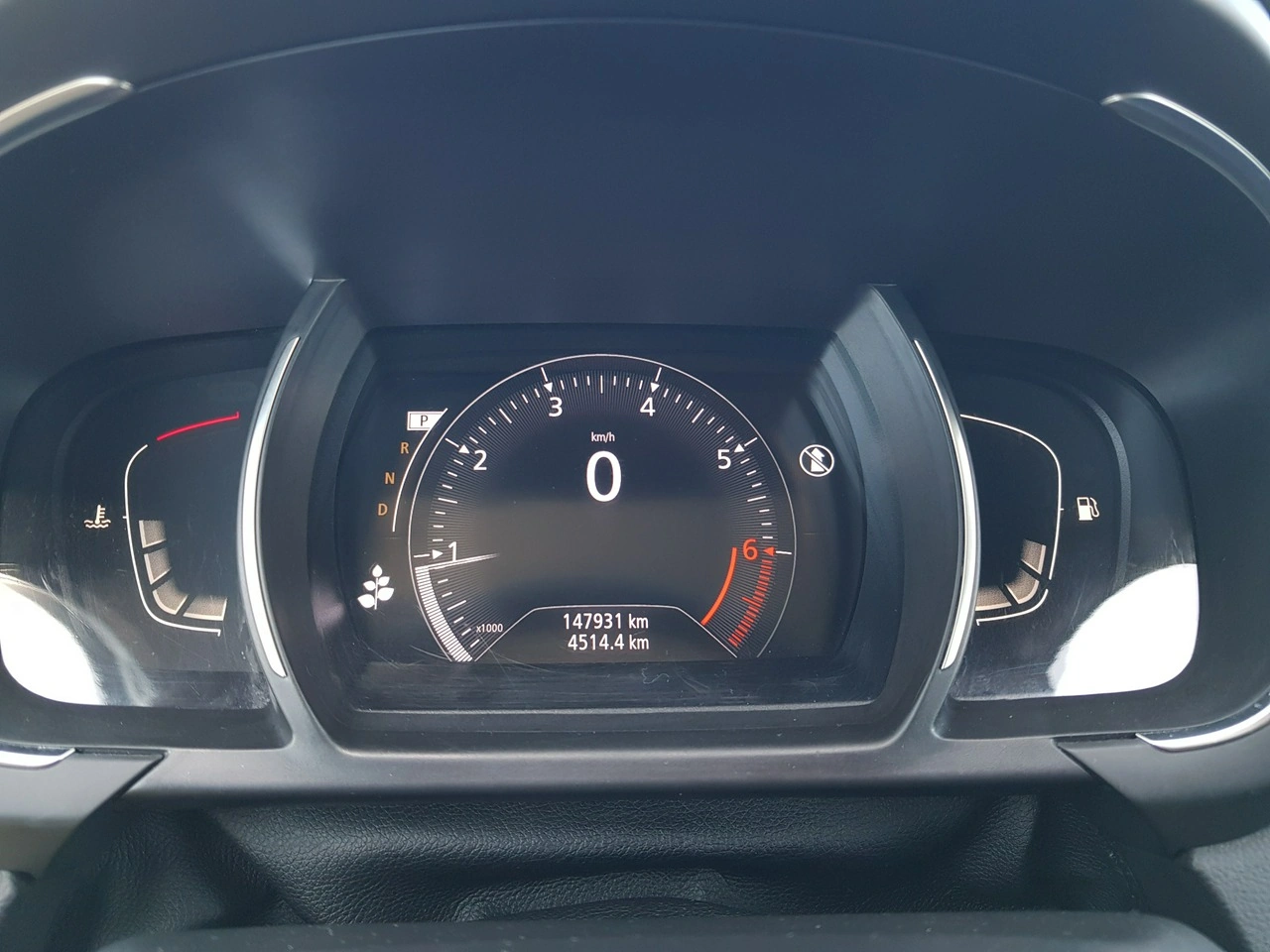 Renault Scenic - Zdjęcie 20