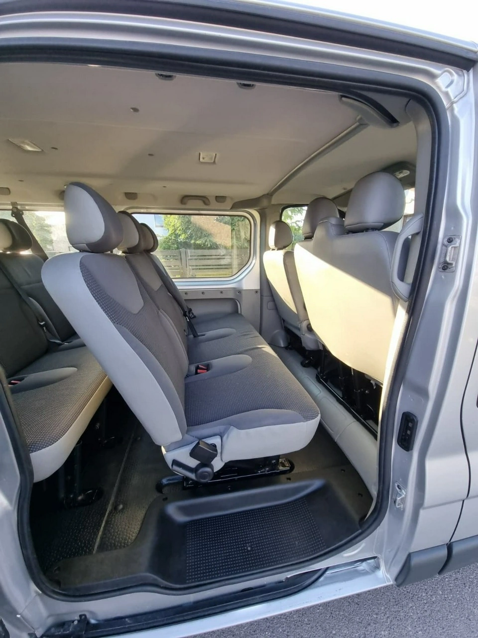 Opel Vivaro - Zdjęcie 8