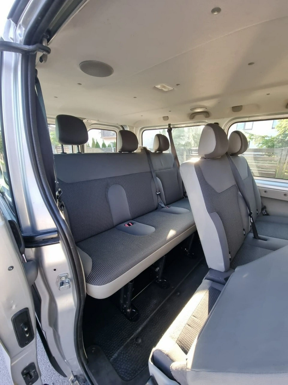 Opel Vivaro - Zdjęcie 10
