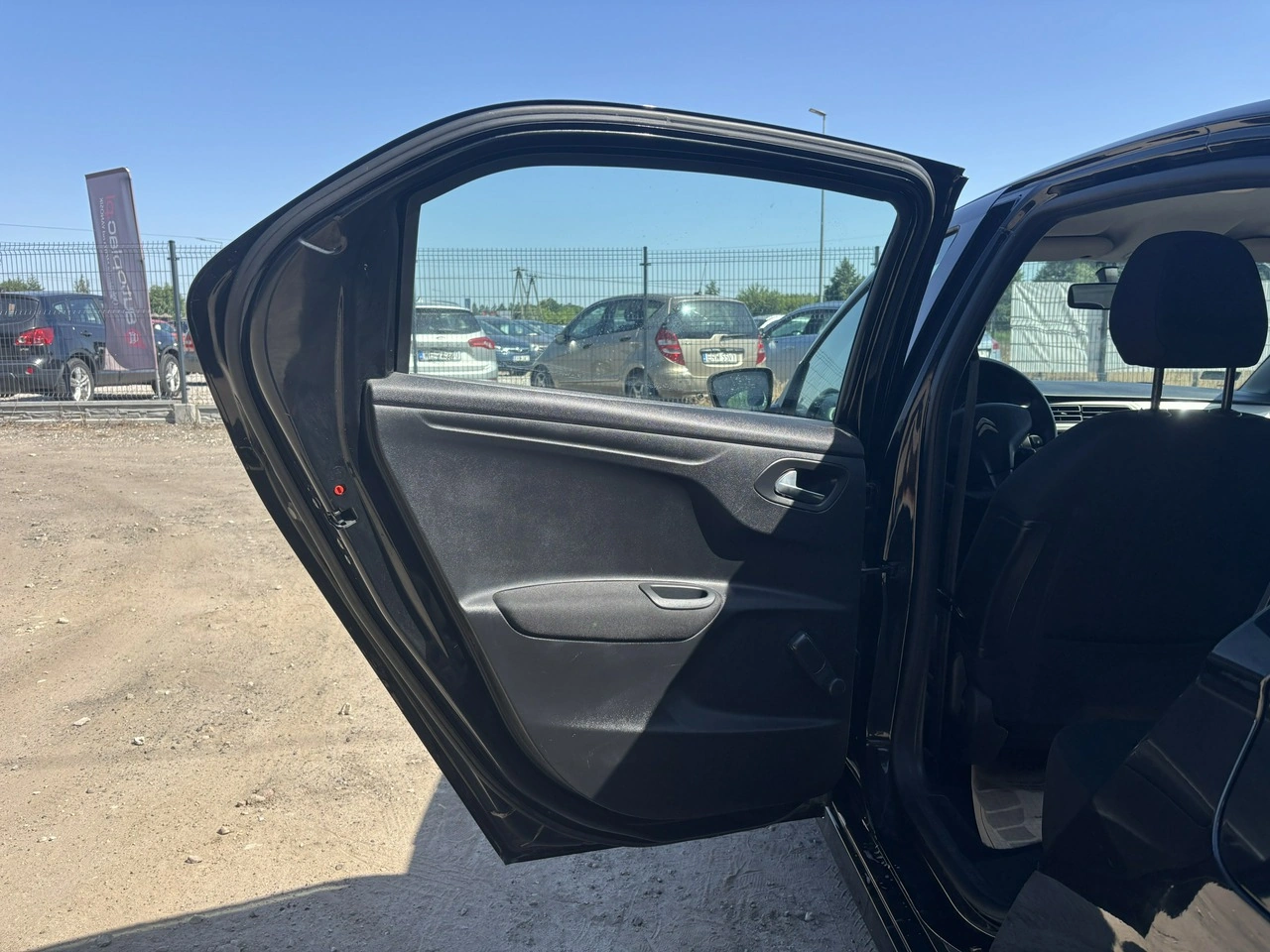 Citroën C-Elysée - Zdjęcie 26