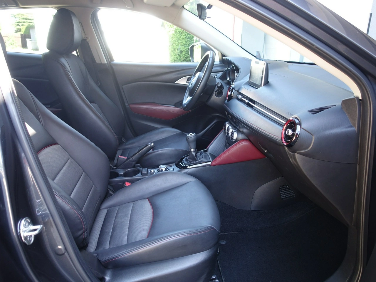 Mazda CX-3 - Zdjęcie 12