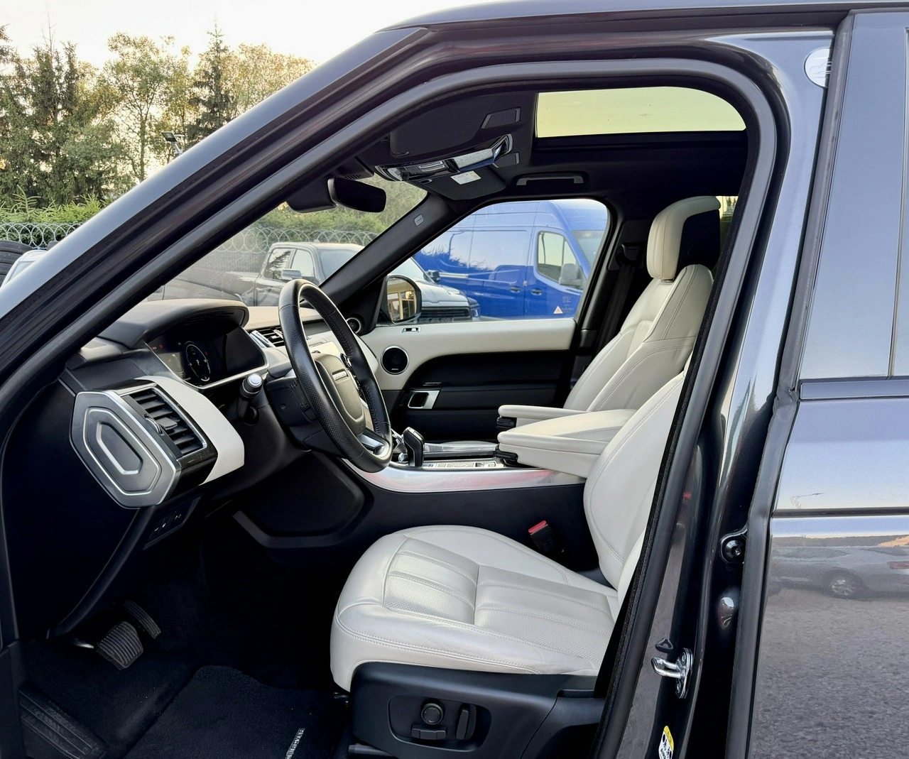 Land Rover Range Rover Sport - Zdjęcie 8