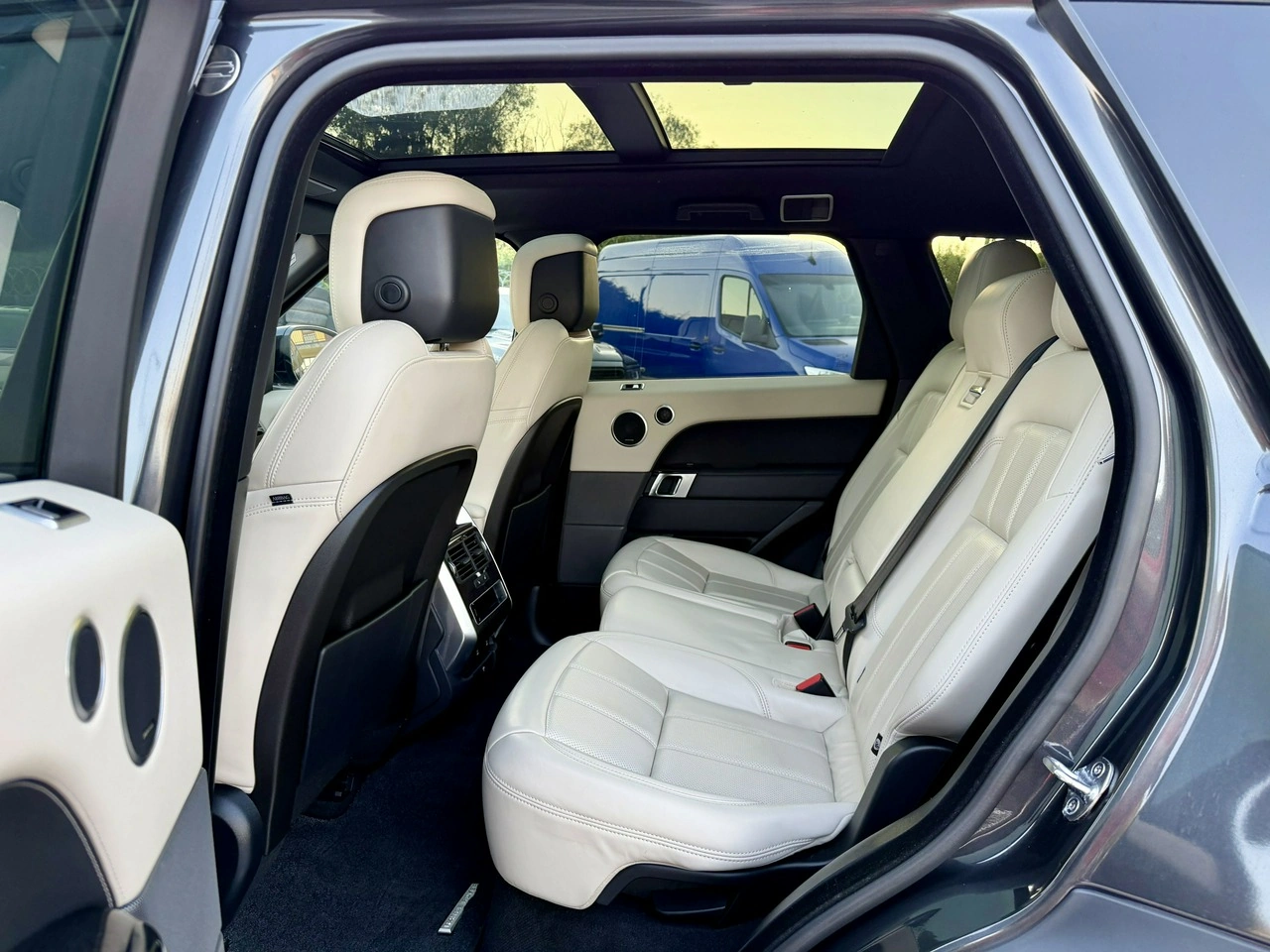 Land Rover Range Rover Sport - Zdjęcie 9
