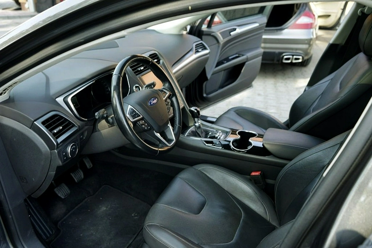 Ford Mondeo - Zdjęcie 11
