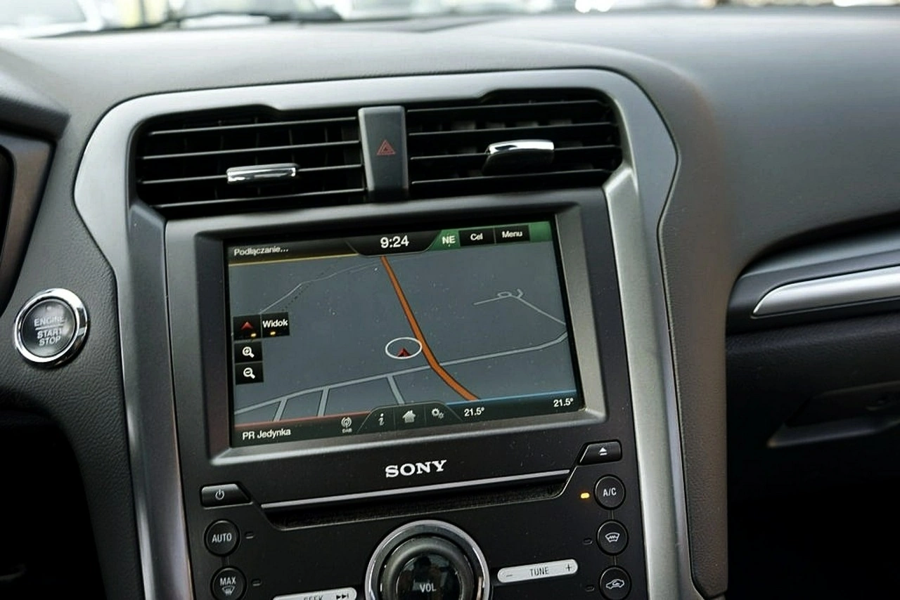 Ford Mondeo - Zdjęcie 21