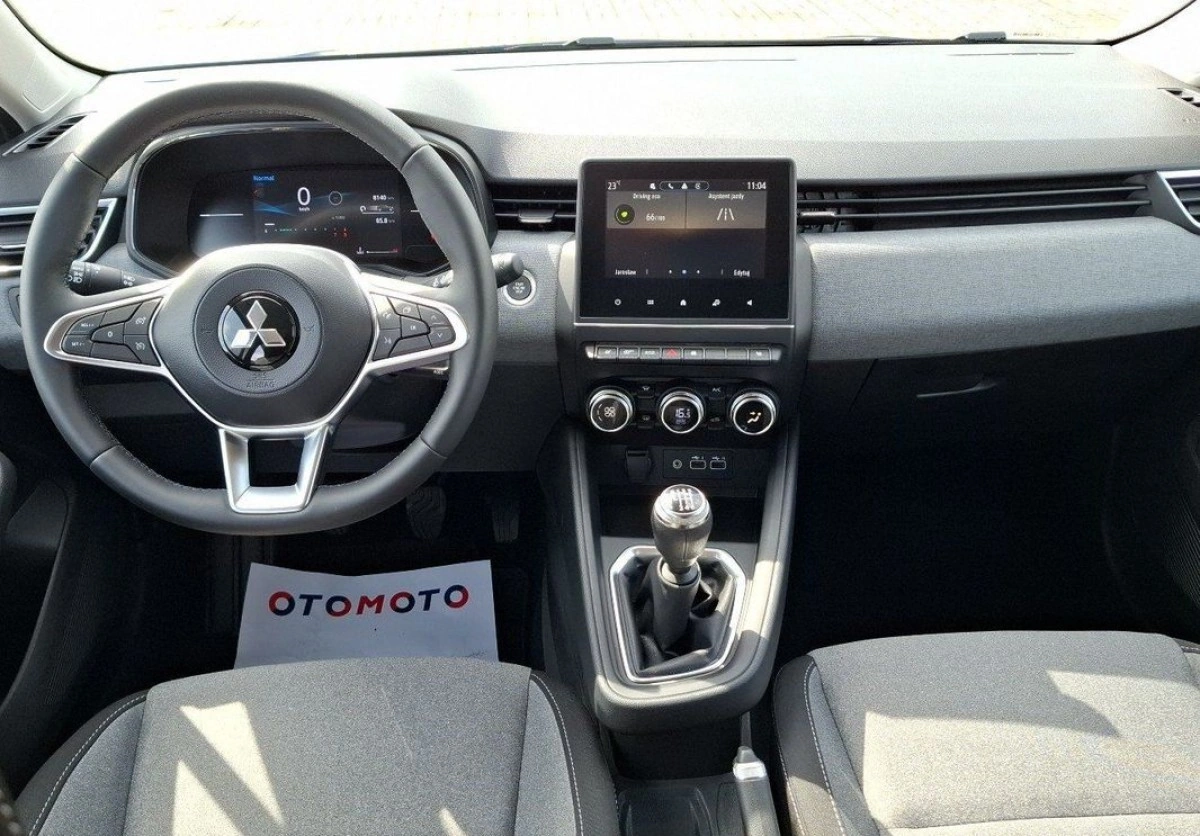 Mitsubishi Colt - Zdjęcie 8