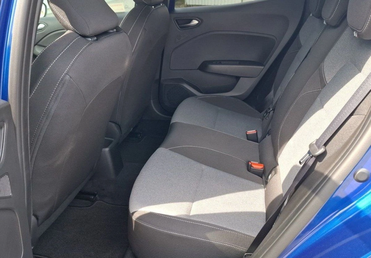 Mitsubishi Colt - Zdjęcie 12