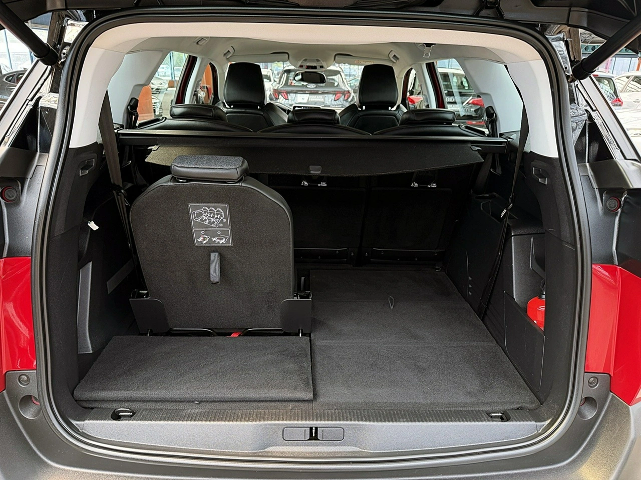 Peugeot 5008 - Zdjęcie 16