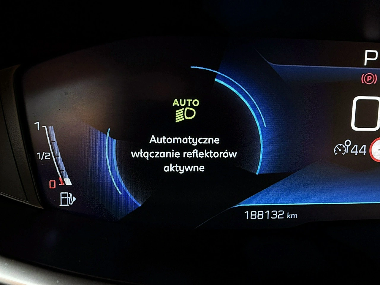 Peugeot 5008 - Zdjęcie 39