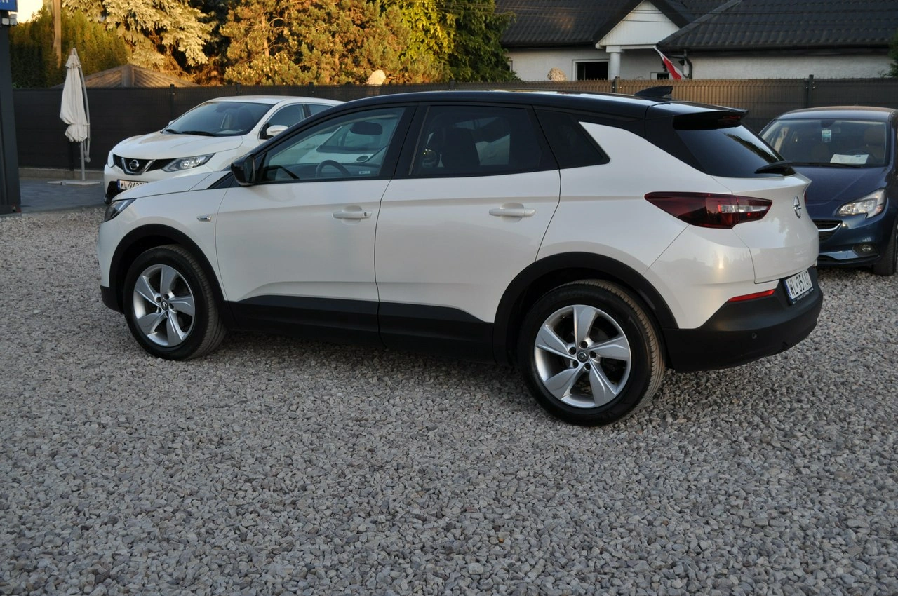 Opel Grandland X - Zdjęcie 9