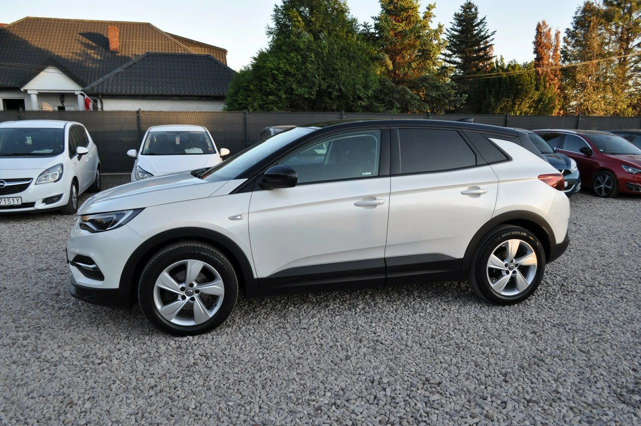 Opel Grandland X - Zdjęcie 11