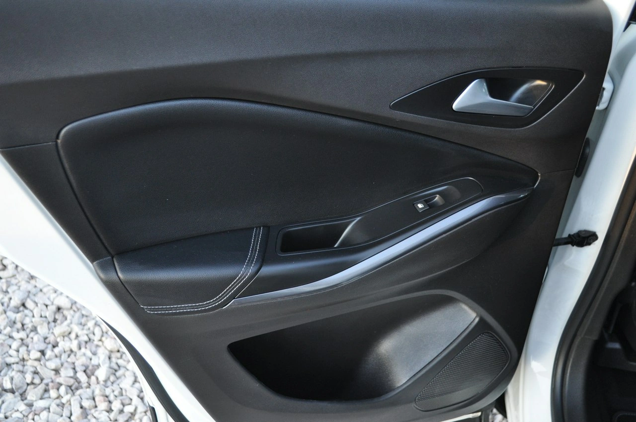 Opel Grandland X - Zdjęcie 28