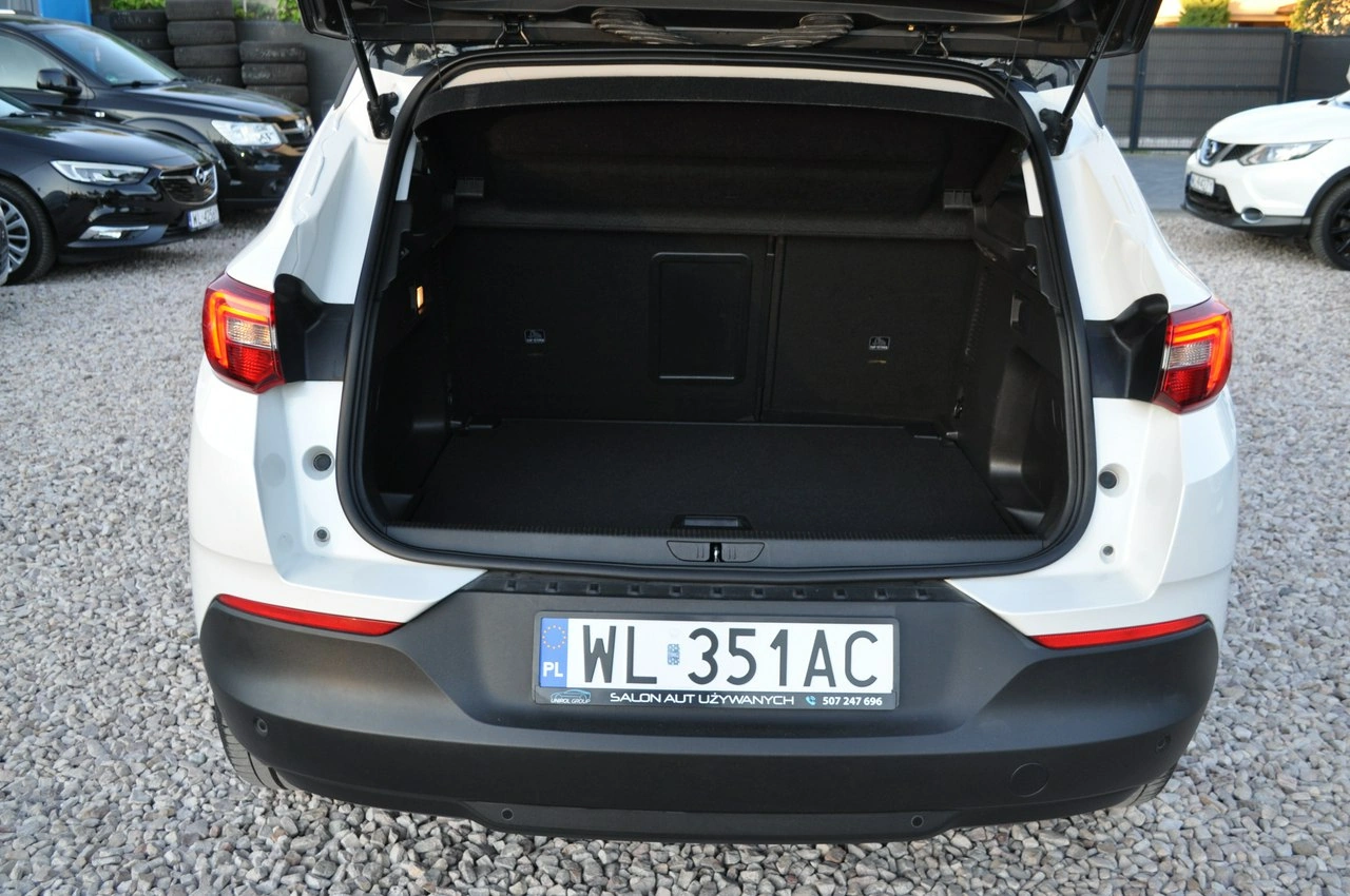 Opel Grandland X - Zdjęcie 35