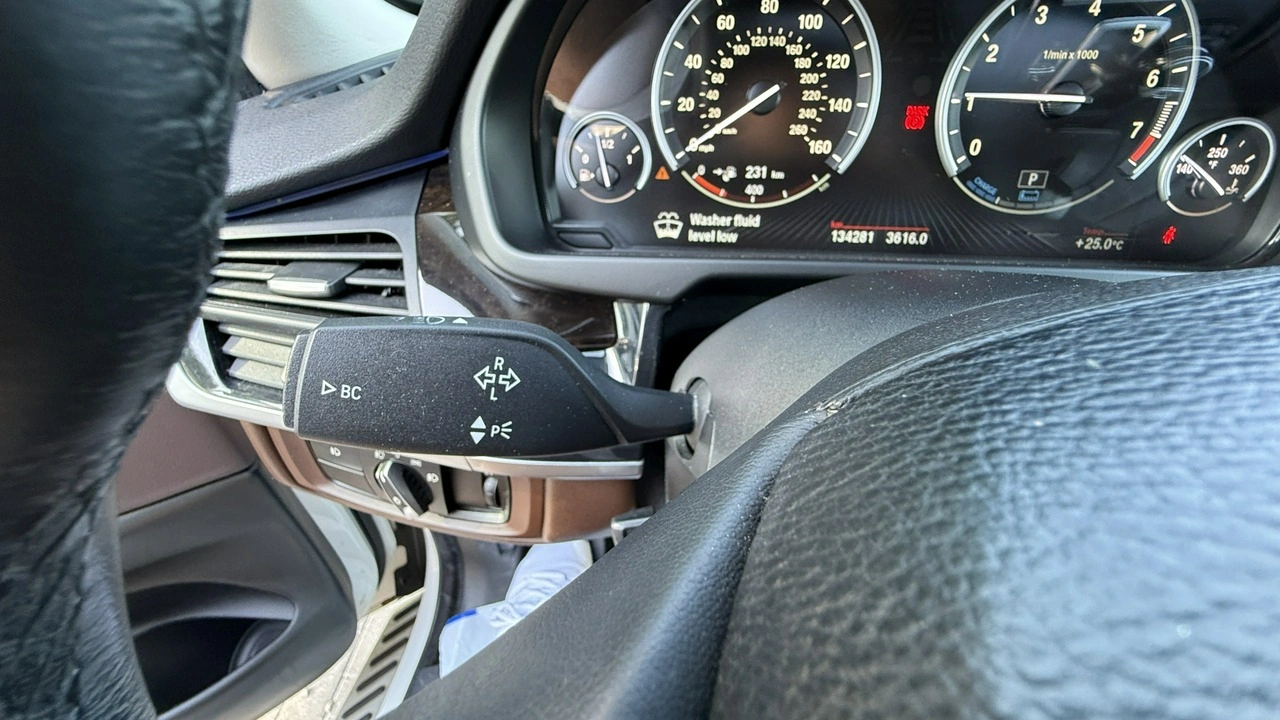 BMW X5 - Zdjęcie 37