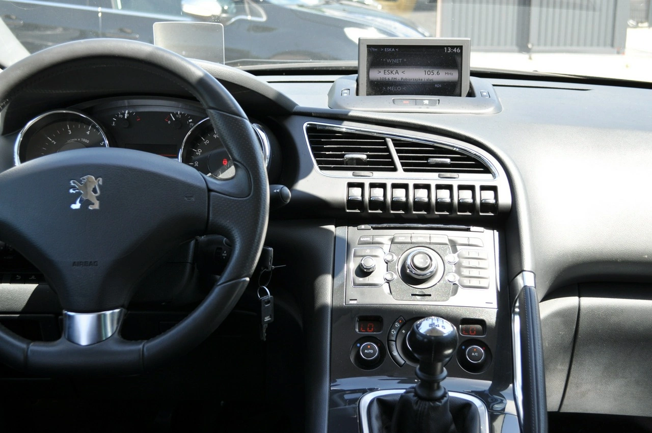Peugeot 3008 - Zdjęcie 17