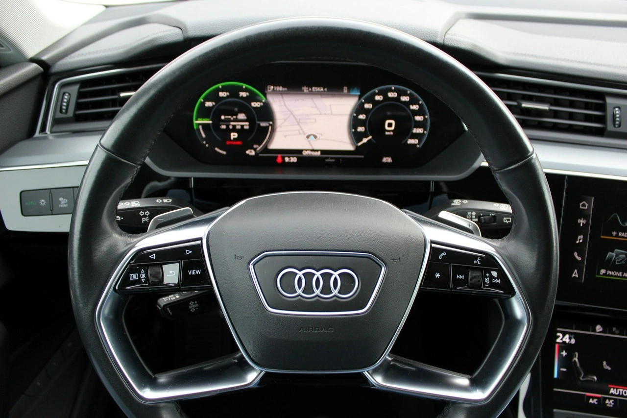 Audi e-tron - Zdjęcie 12