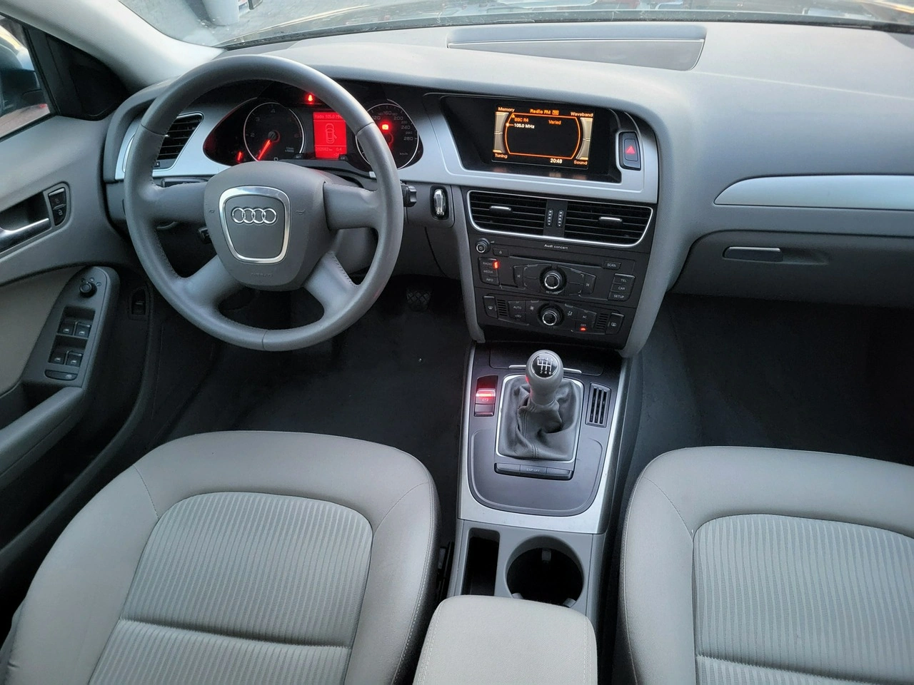 Audi A4 - Zdjęcie 11
