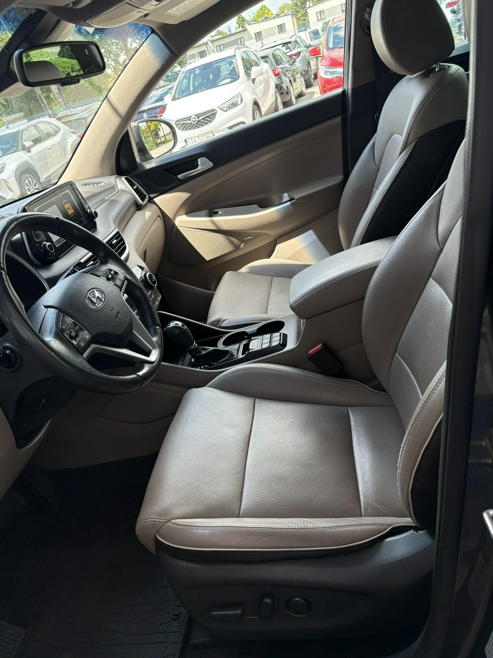 Hyundai Tucson - Zdjęcie 20