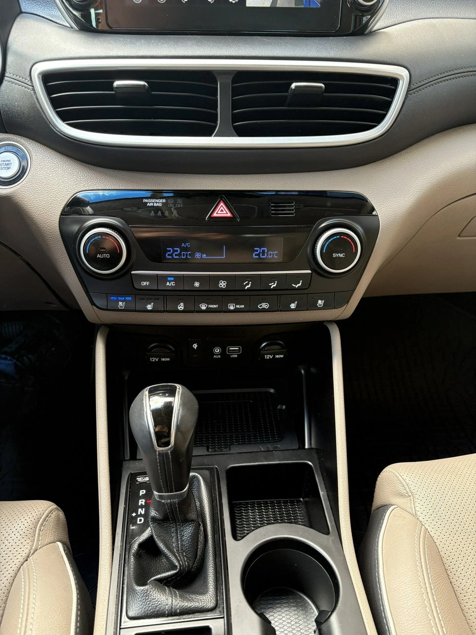 Hyundai Tucson - Zdjęcie 28