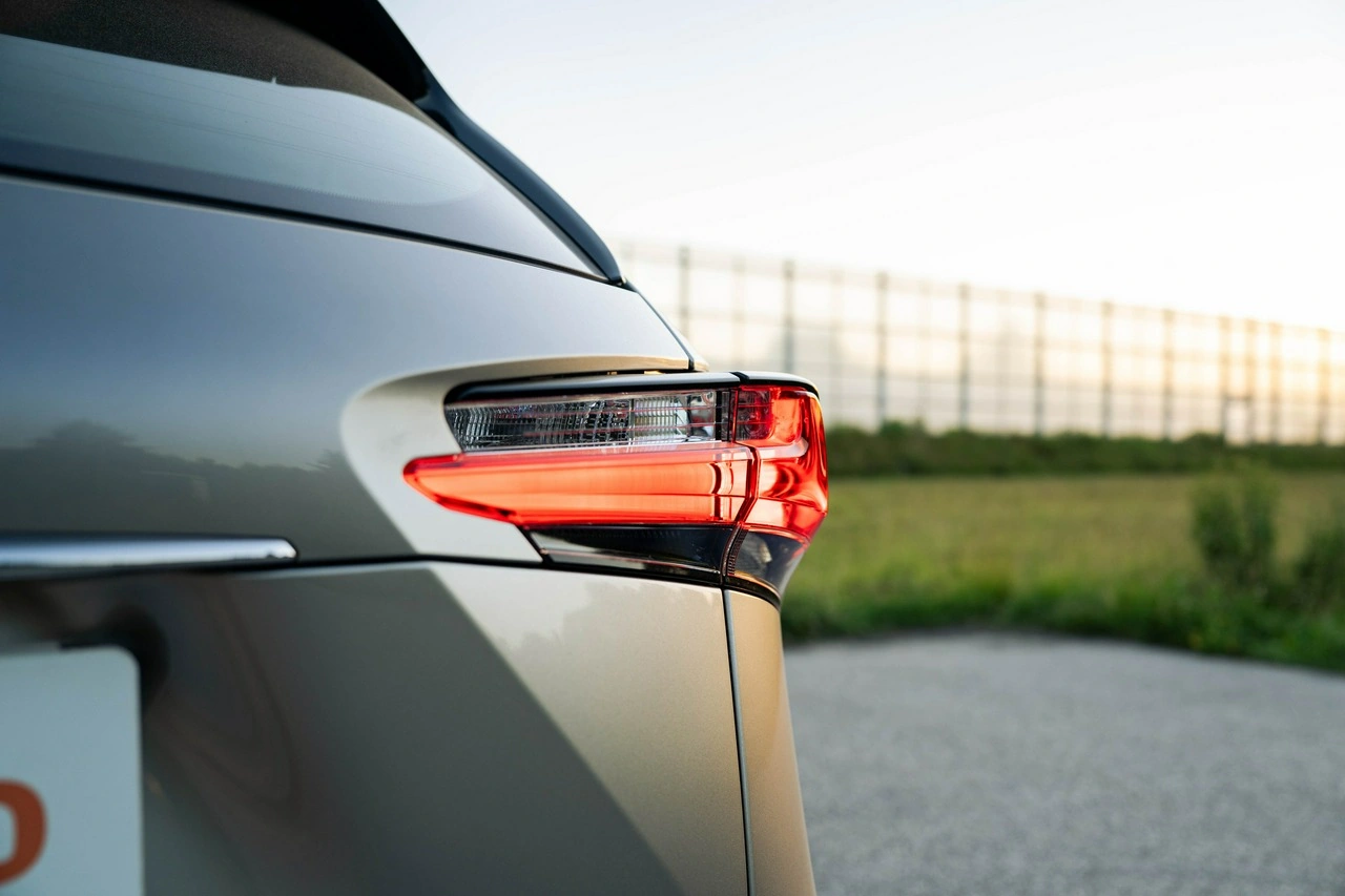 Lexus NX - Zdjęcie 14