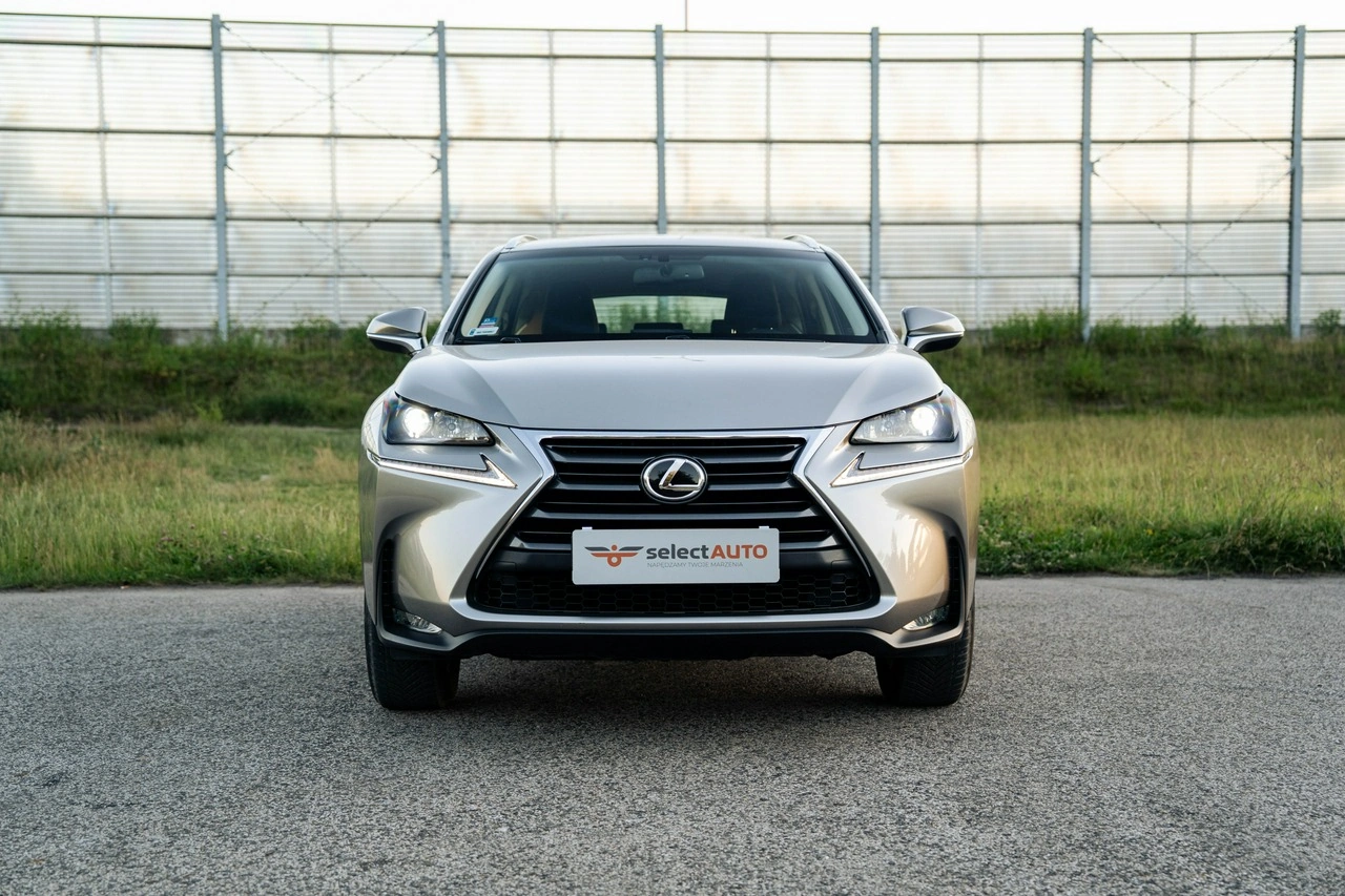 Lexus NX - Zdjęcie 1