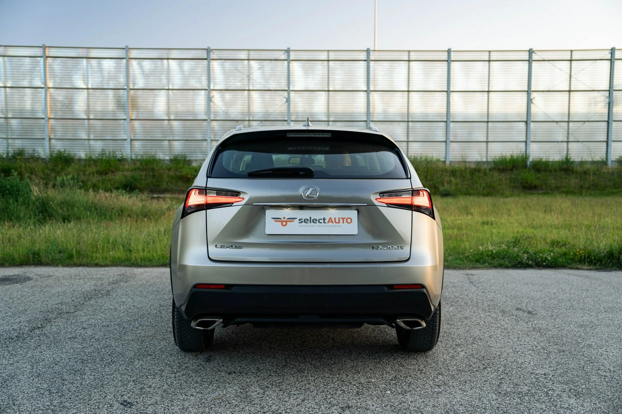 Lexus NX - Zdjęcie 4