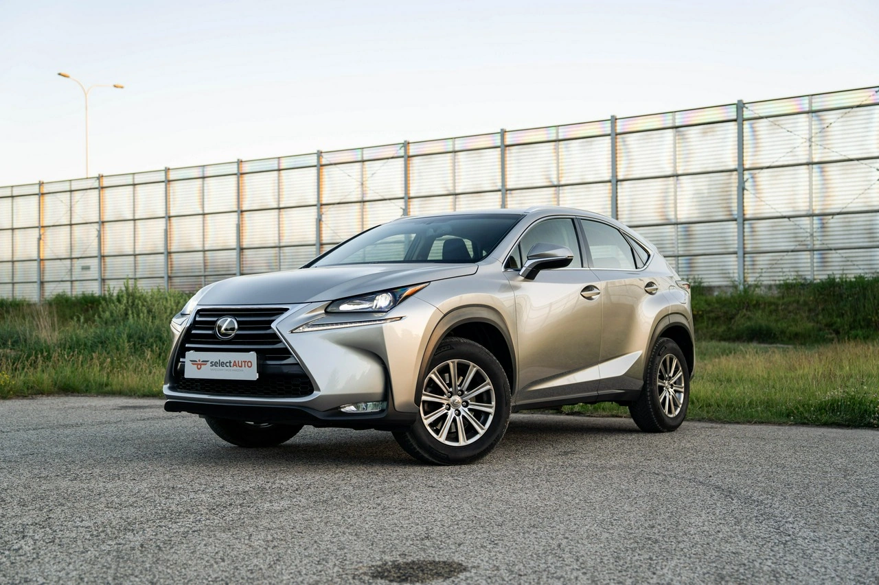 Lexus NX - Główne zdjęcie