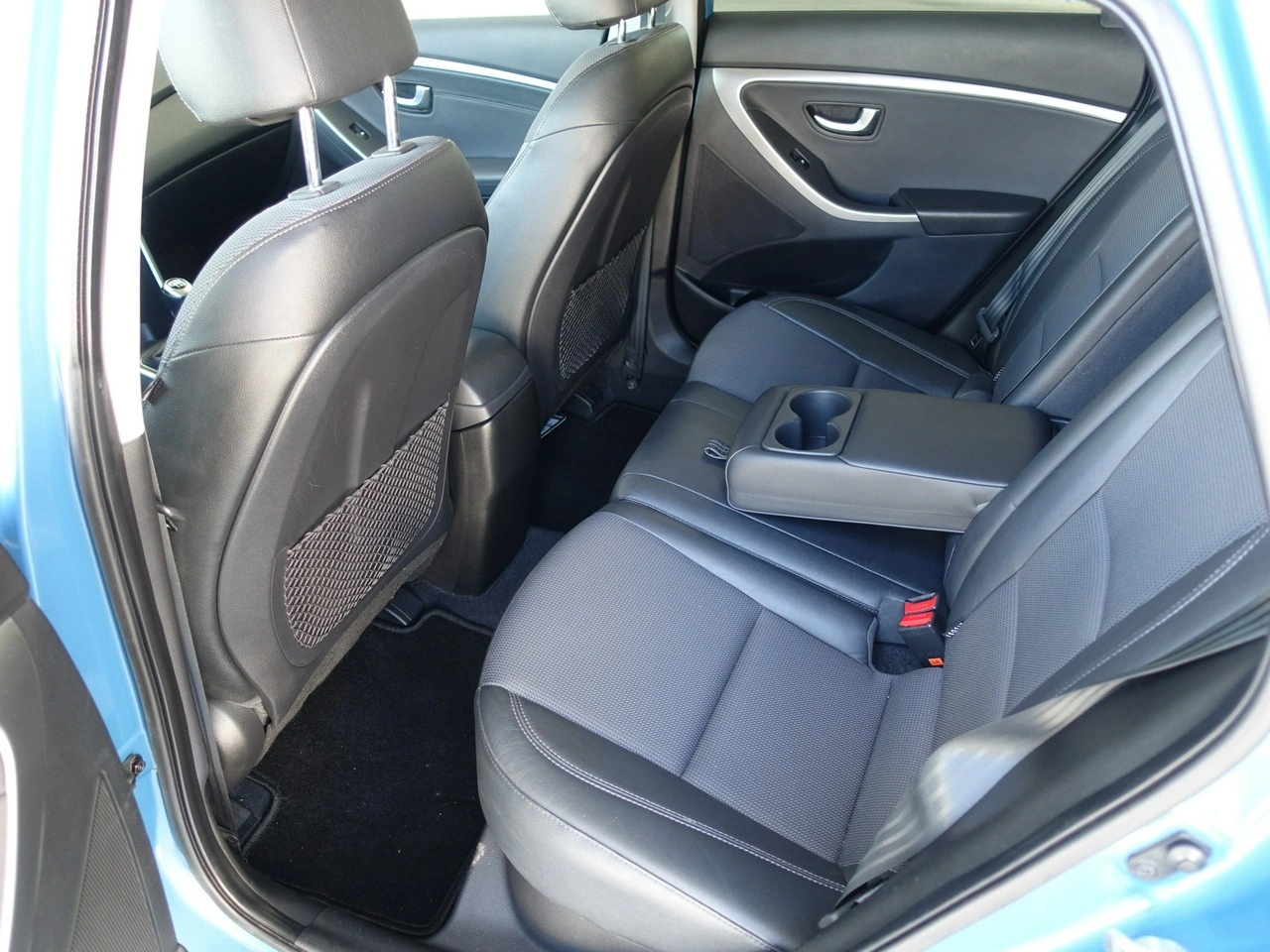 Hyundai i30 - Zdjęcie 17