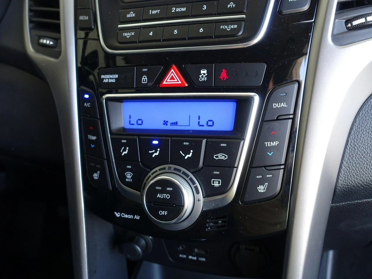 Hyundai i30 - Zdjęcie 24