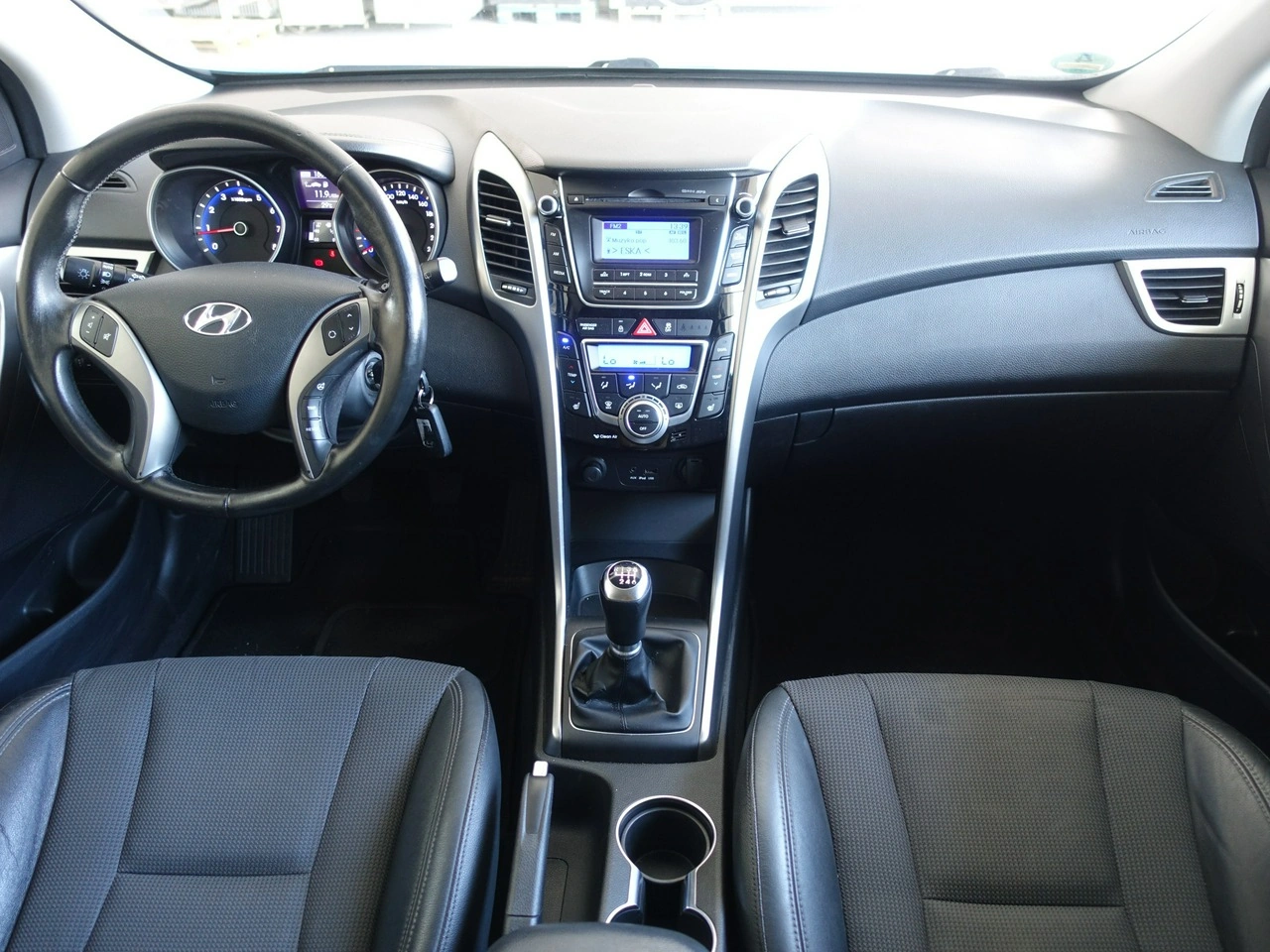 Hyundai i30 - Zdjęcie 19