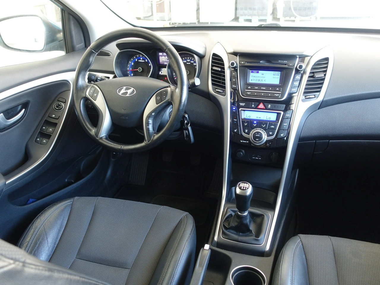 Hyundai i30 - Zdjęcie 22