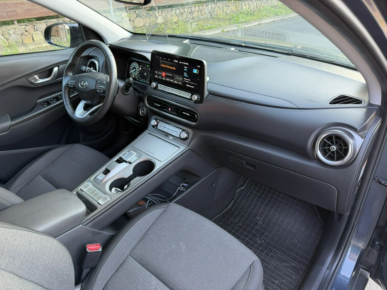 Hyundai Kona - Zdjęcie 15