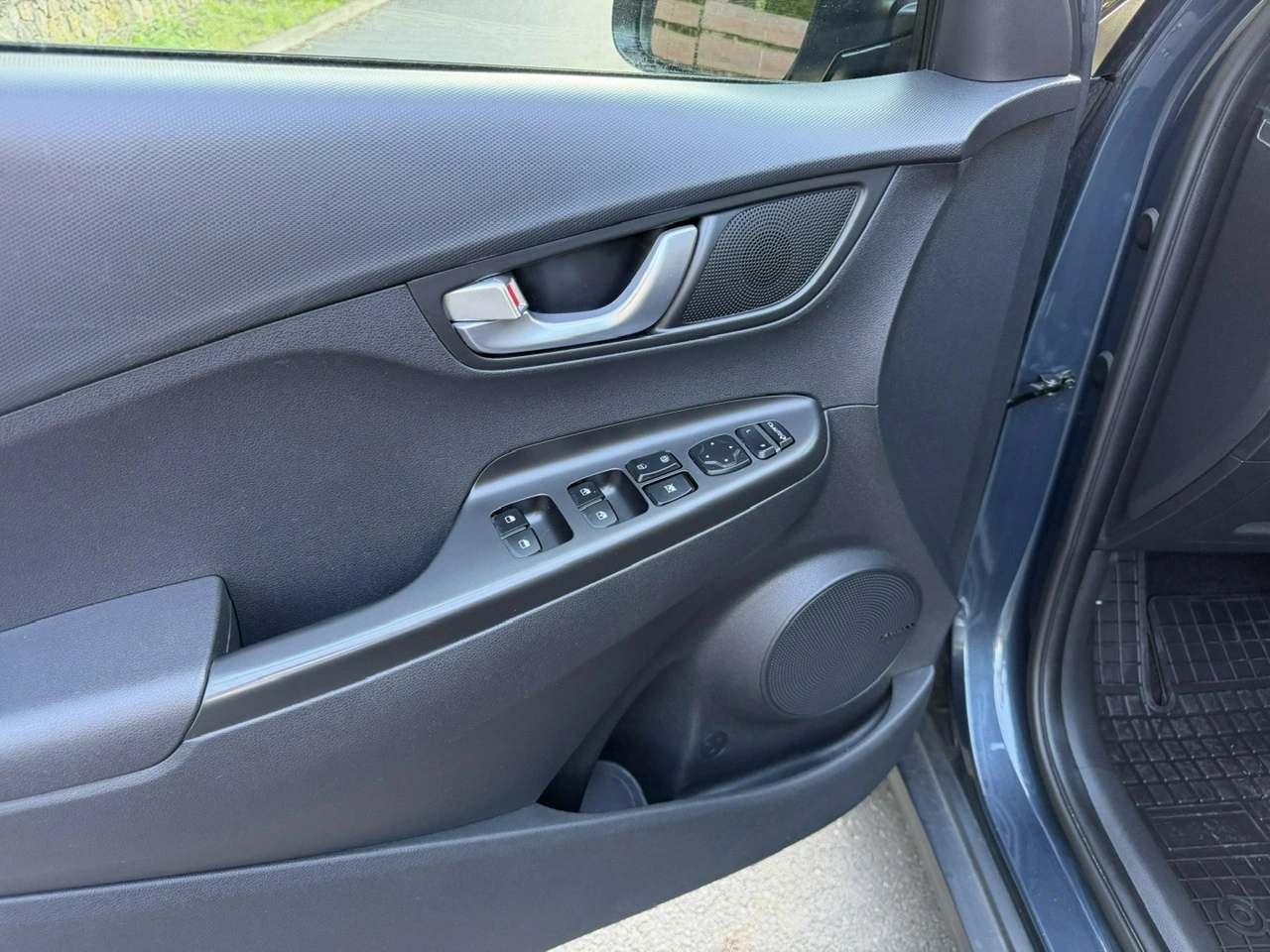 Hyundai Kona - Zdjęcie 26