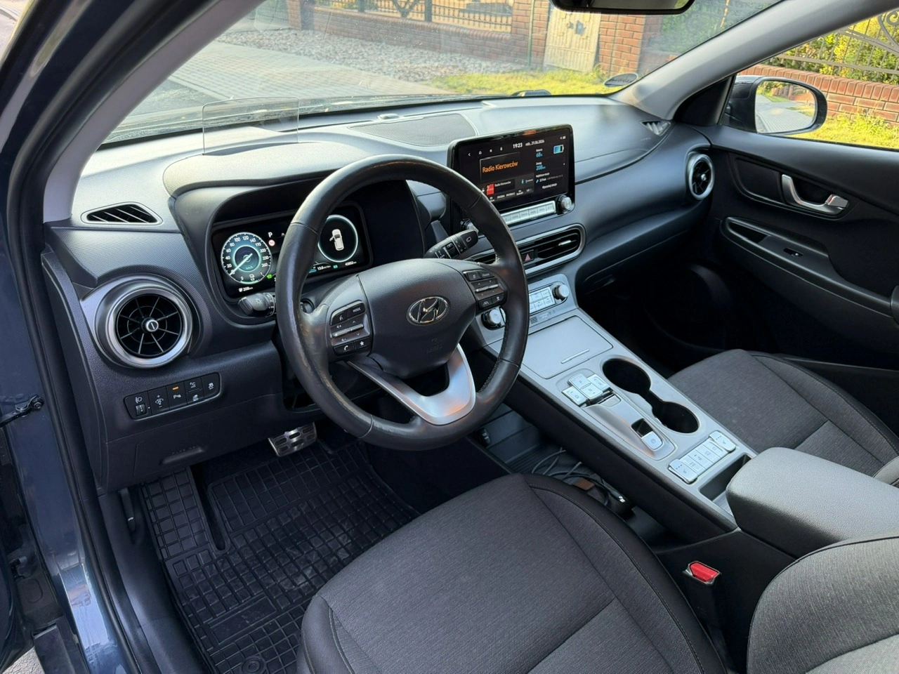 Hyundai Kona - Zdjęcie 28