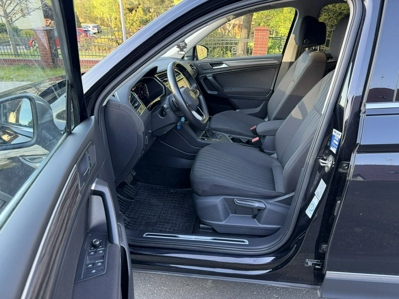 Volkswagen Tiguan Allspace - Zdjęcie 9
