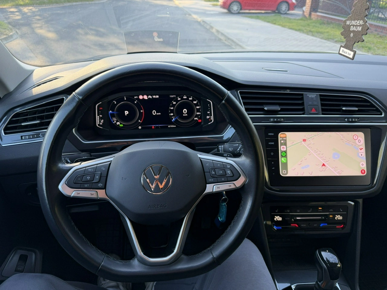Volkswagen Tiguan Allspace - Zdjęcie 12