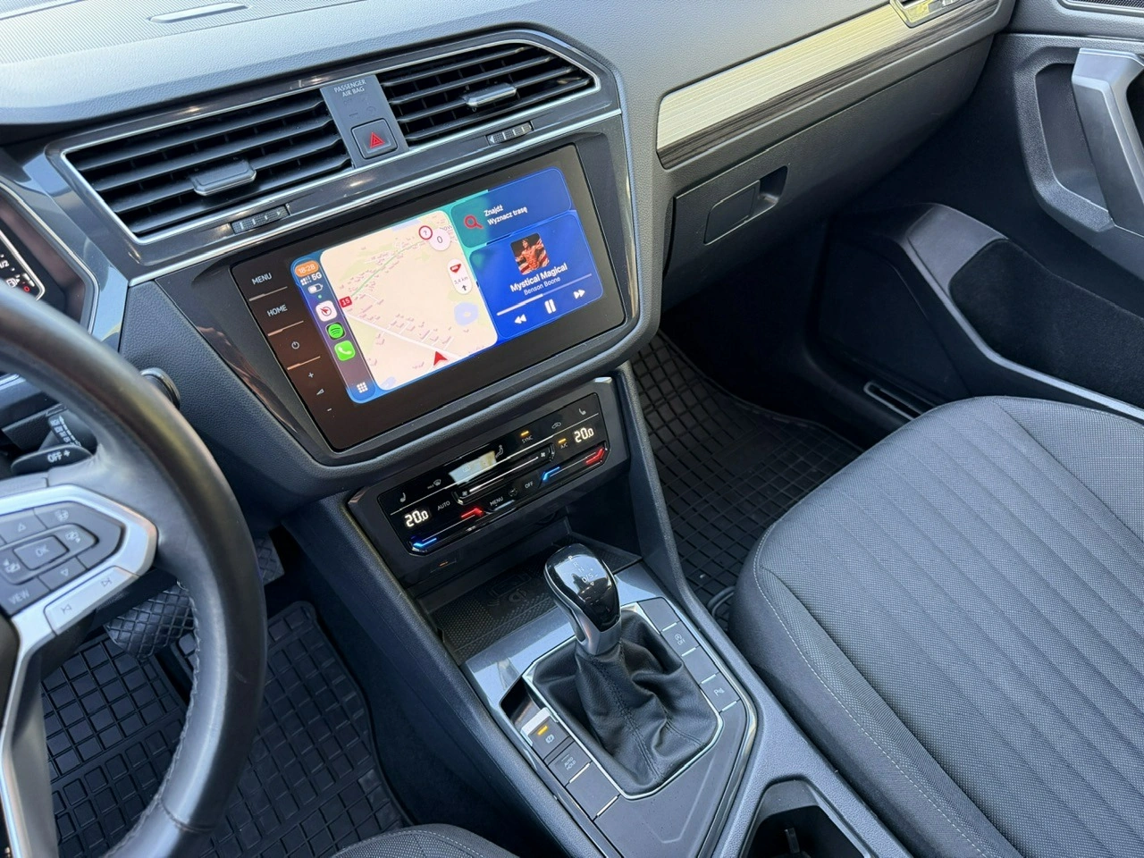 Volkswagen Tiguan Allspace - Zdjęcie 14