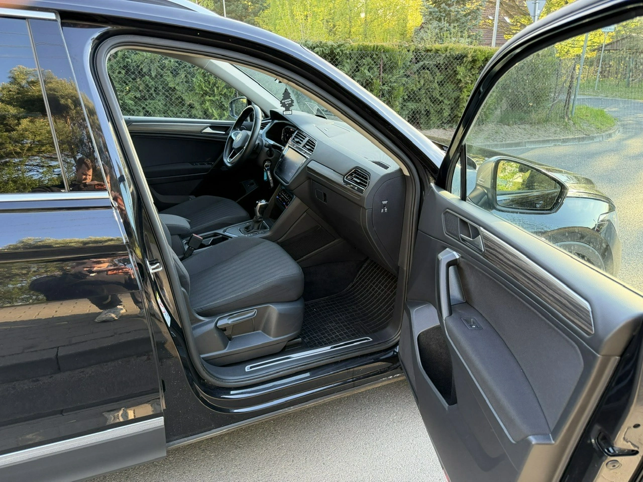 Volkswagen Tiguan Allspace - Zdjęcie 21