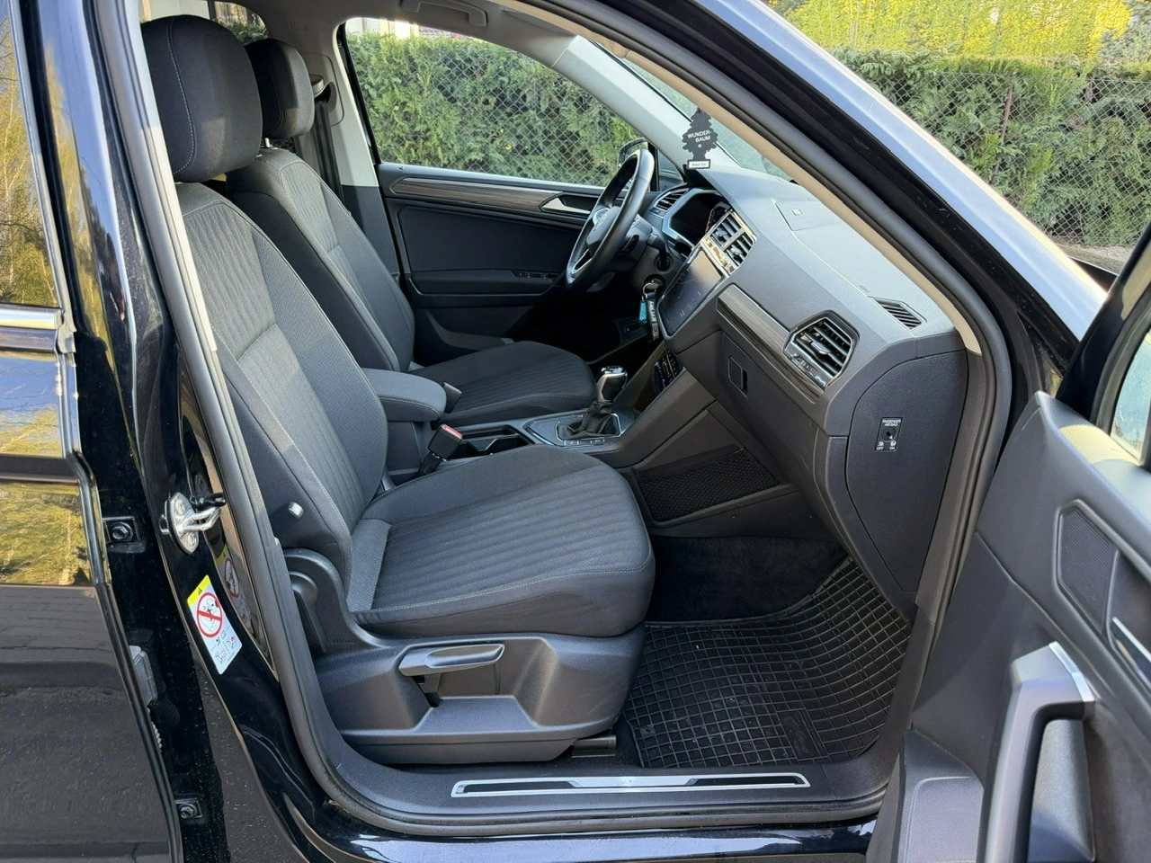 Volkswagen Tiguan Allspace - Zdjęcie 22