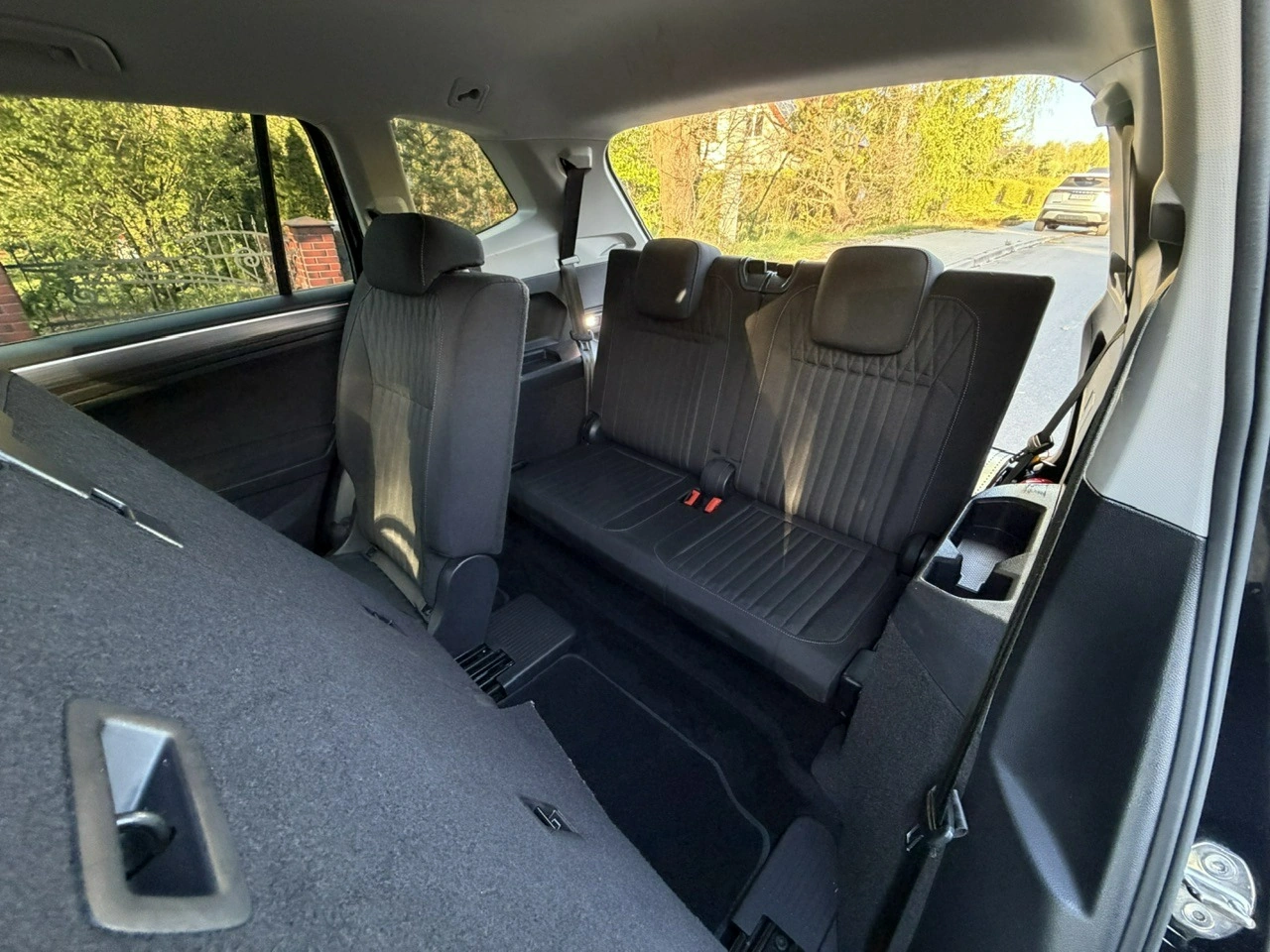 Volkswagen Tiguan Allspace - Zdjęcie 29