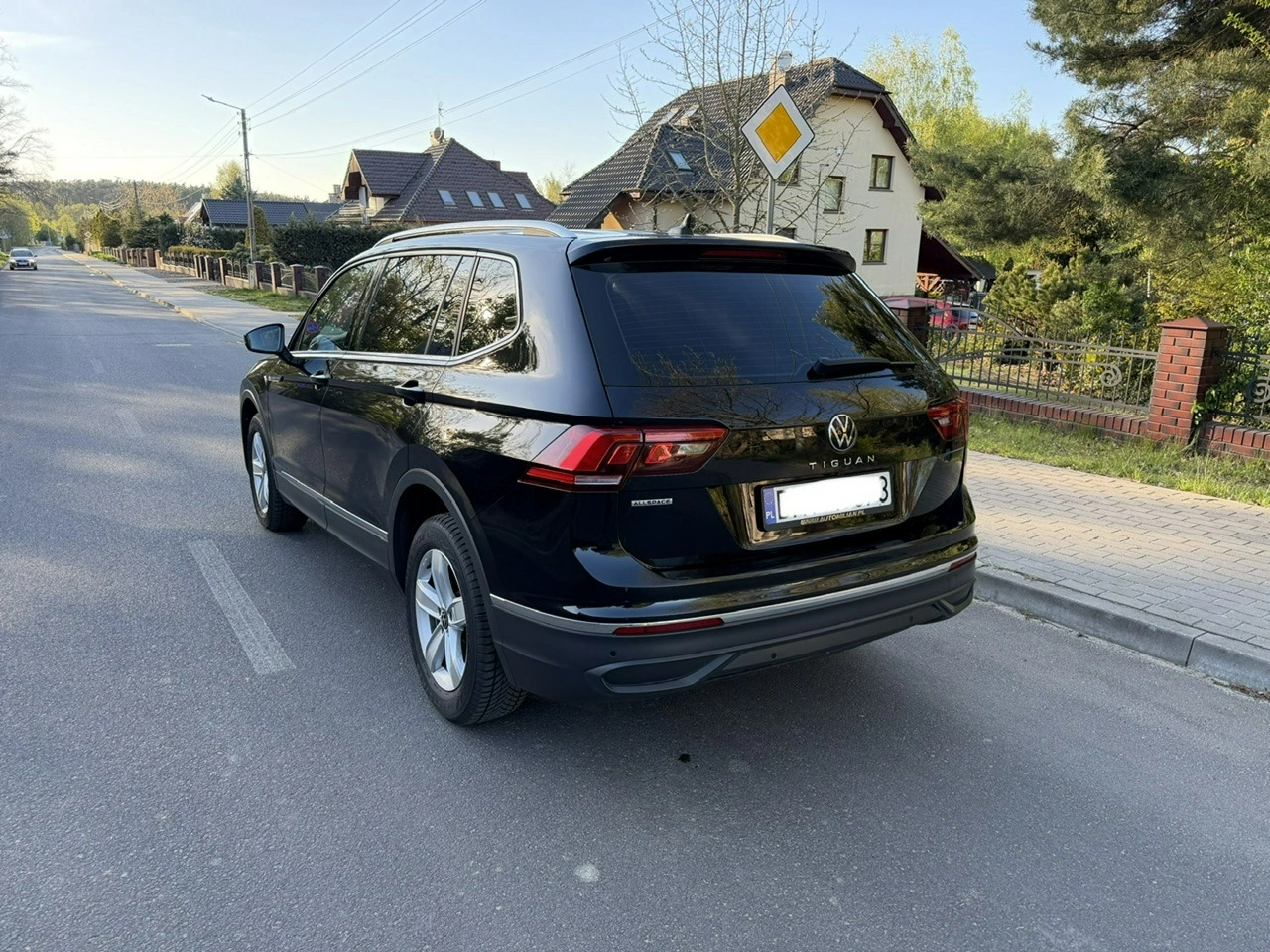 Volkswagen Tiguan Allspace - Zdjęcie 3