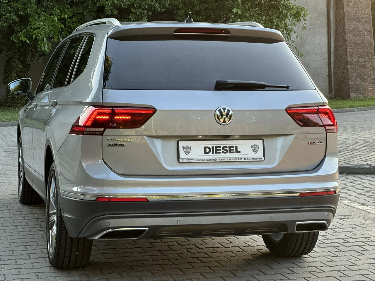 Volkswagen Tiguan Allspace - Zdjęcie 2