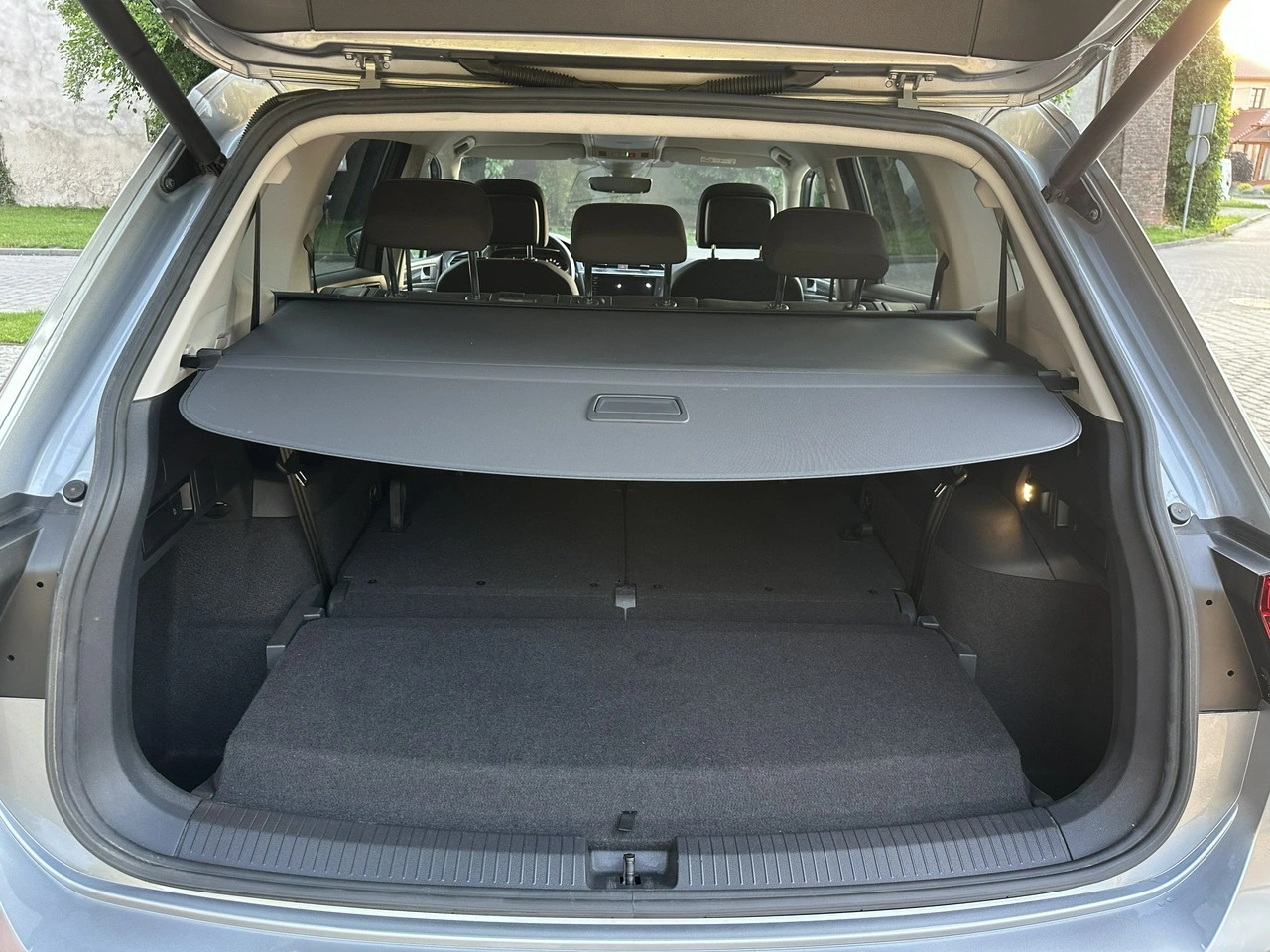 Volkswagen Tiguan Allspace - Zdjęcie 63