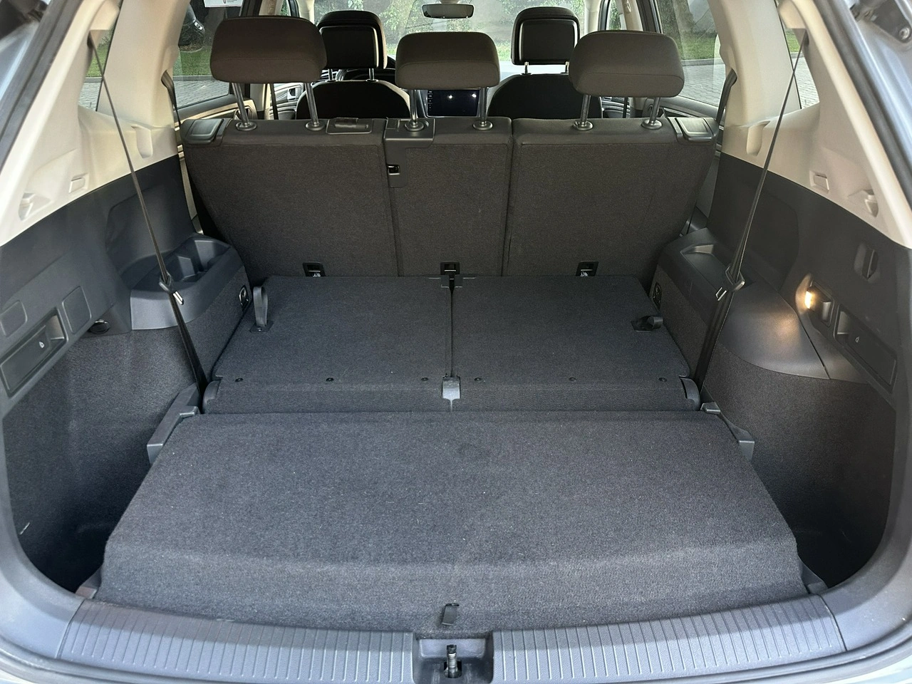 Volkswagen Tiguan Allspace - Zdjęcie 65