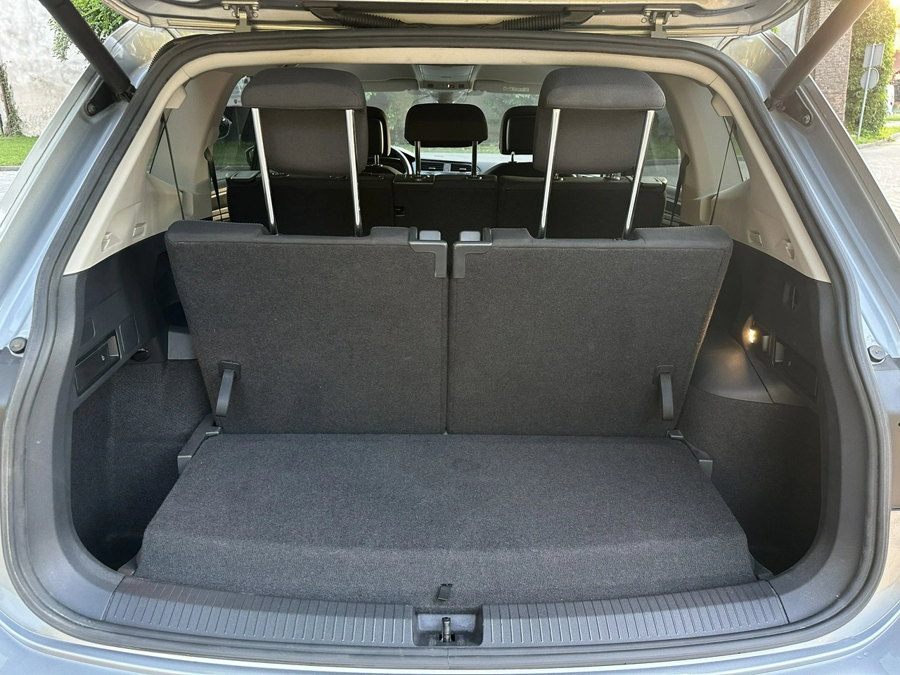 Volkswagen Tiguan Allspace - Zdjęcie 66