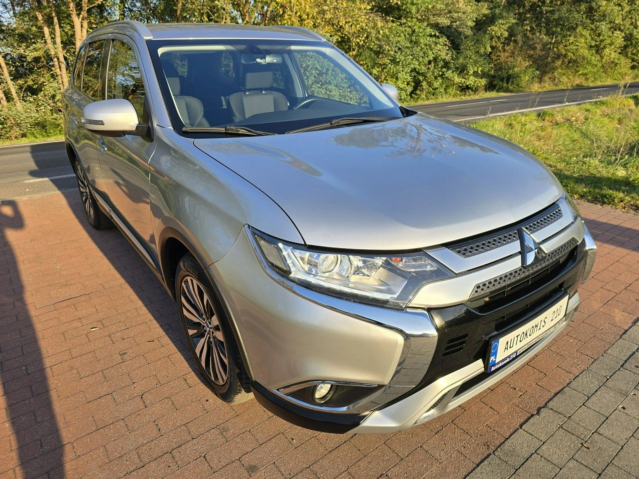 Mitsubishi Outlander - Zdjęcie 12