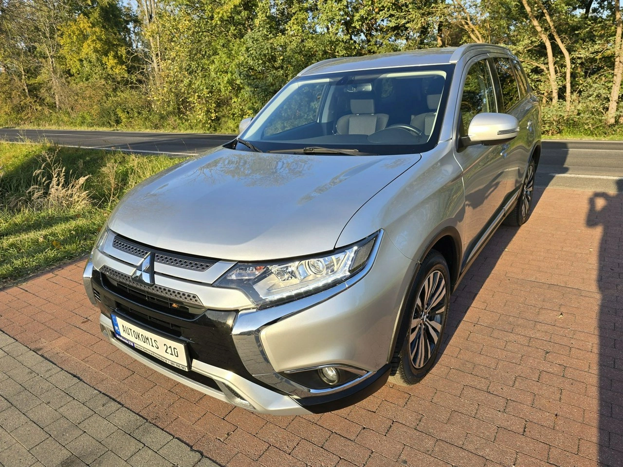 Mitsubishi Outlander - Zdjęcie 1