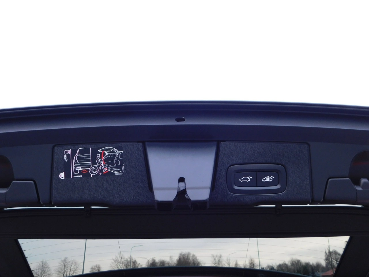 Volvo XC 60 - Zdjęcie 11